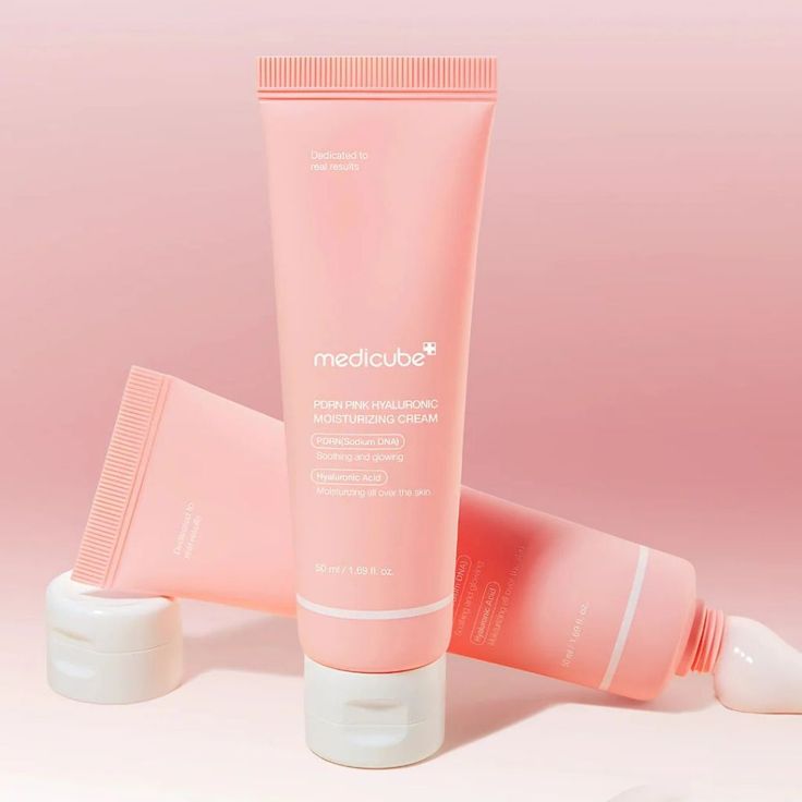 Medicube PDRN Pink Hyaluronic Moisturing Cream