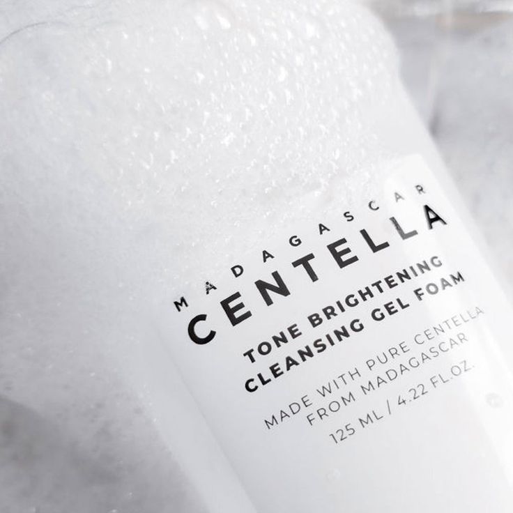 SKIN1004 - Tone Brightening Cleansing Gel Foam