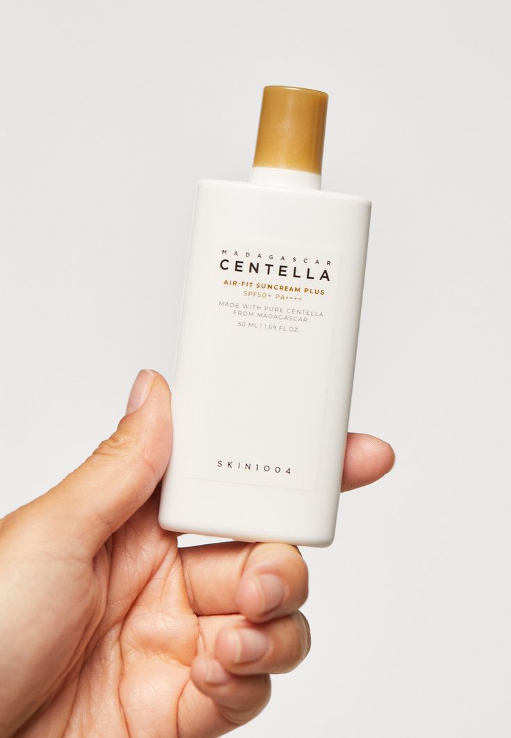 SKIN1004 Madagascar Centella Air-Fit Suncream Plus