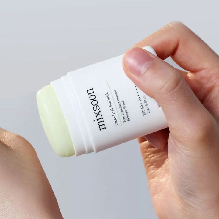 Mixsoon - Cica Hyal Sun Stick SPF50+ PA++++