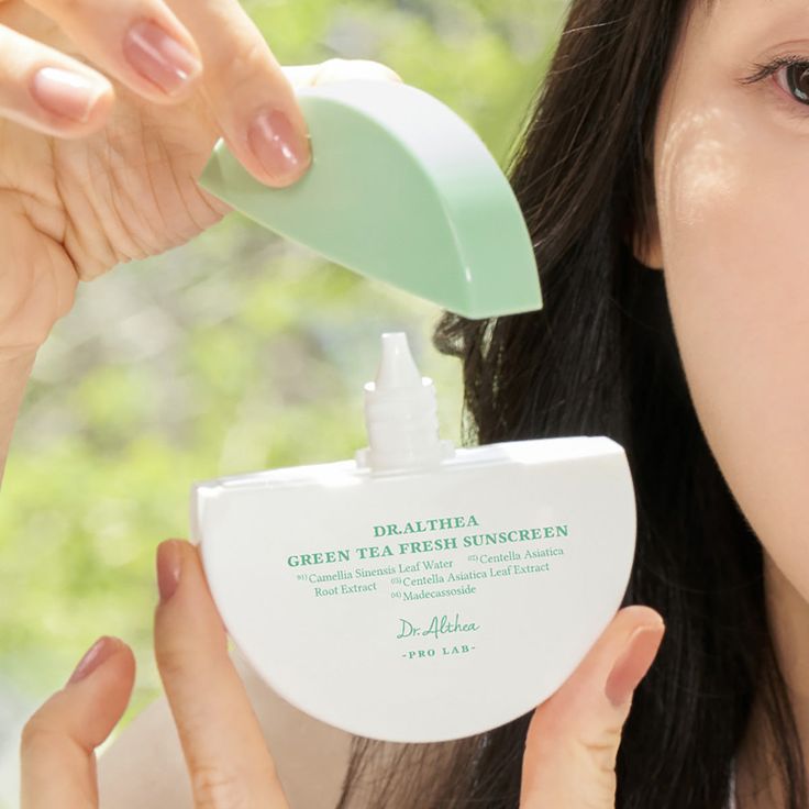 Dr Althea Green Tea Fresh Protector Solar